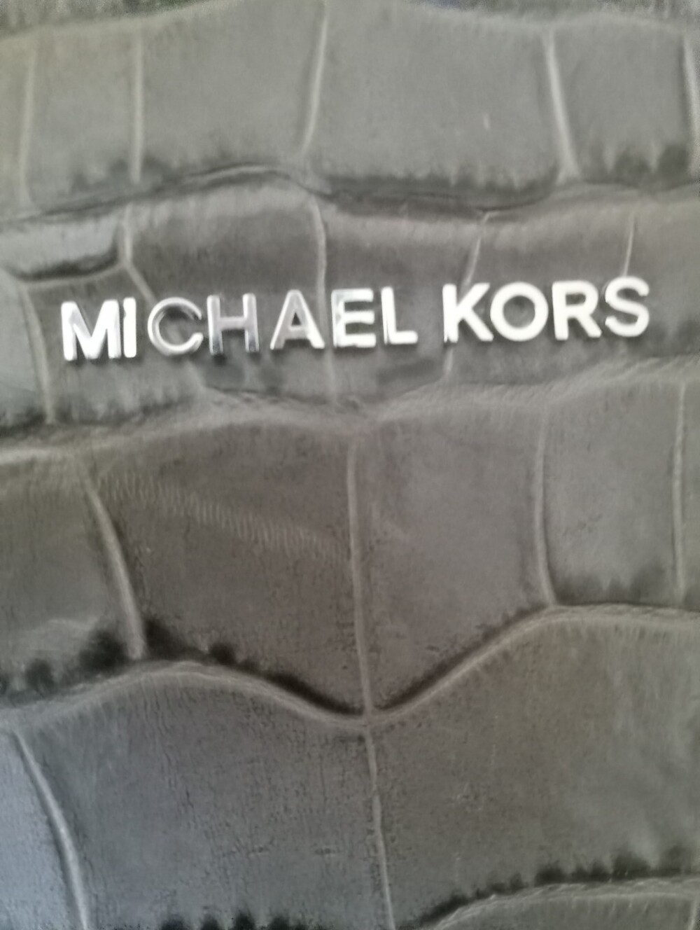 Michael Kors Grey Croc Embossed Leather Tote & Wallet Bundle  EUC - Picture 10 of 16
